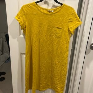 GAP T-shirt dress. Size medium. New with tags.